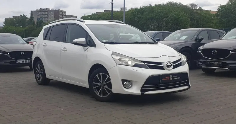 sulechów Toyota Verso cena 43900 przebieg: 212372, rok produkcji 2013 z Sulechów